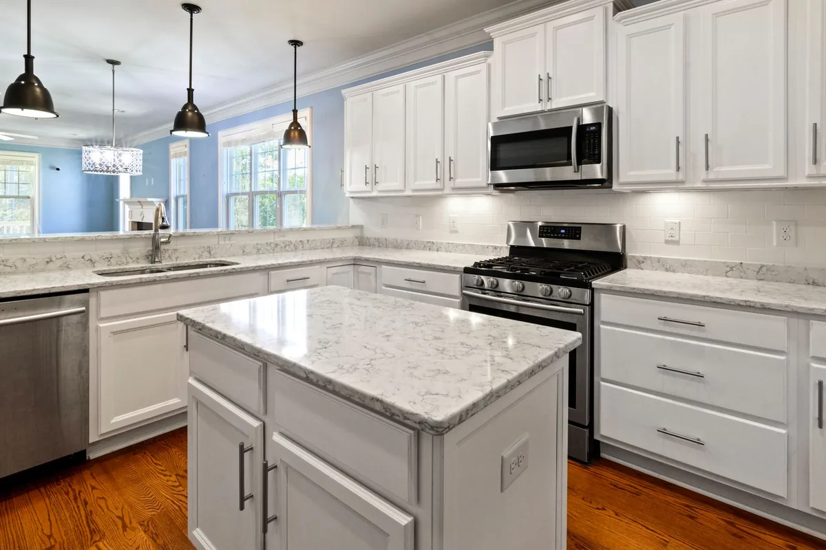 Filth & Squalor Cleanup in Monroe Manor, NJ